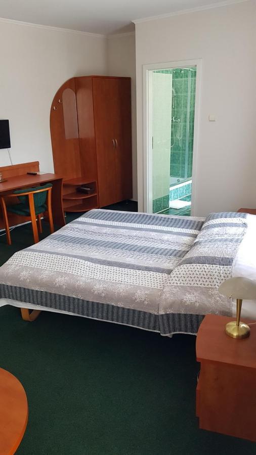 Hotel Alicja Lodz  Luaran gambar