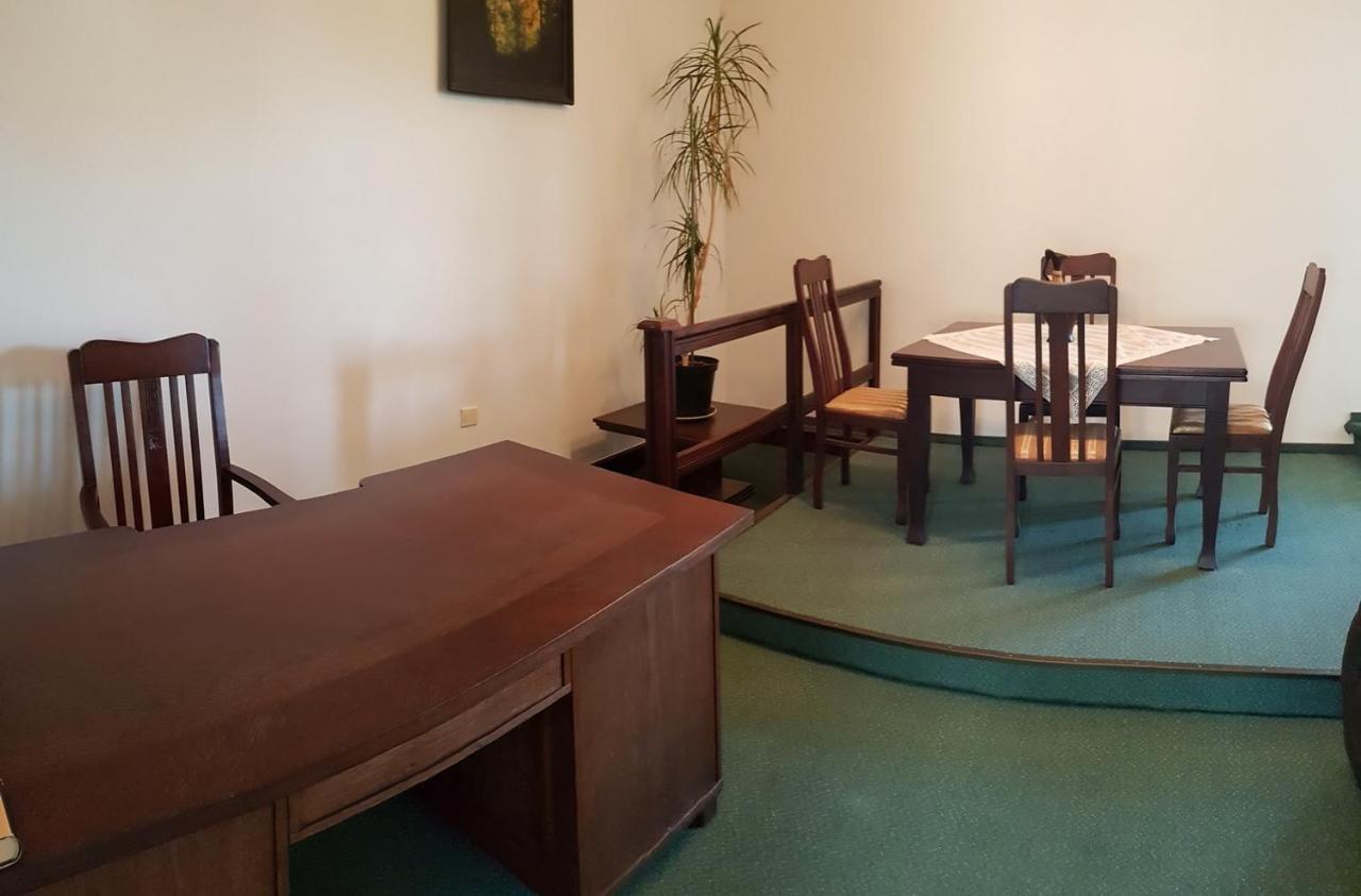 Hotel Alicja Lodz  Luaran gambar